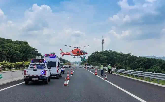 万年高速公路汽车救援案例