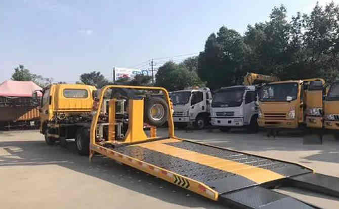 万年汽车中途维修案例